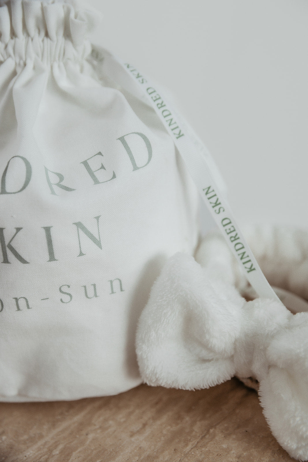 kindred skincare face towel laundry bag bamboo pack monday to sunday antibacterial and deep sea gel cleanser for all skin types - australian skincare brand fluffy white headband for skincare routine